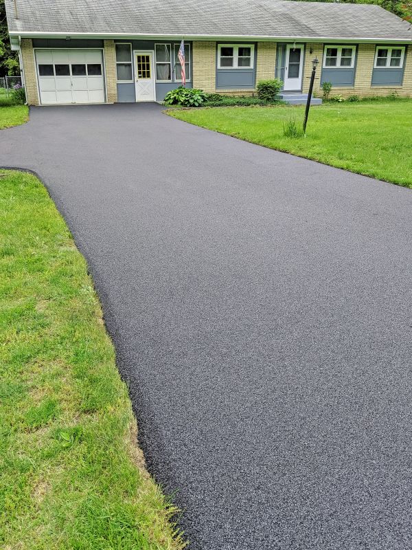 New Residential Asphalt Driveway